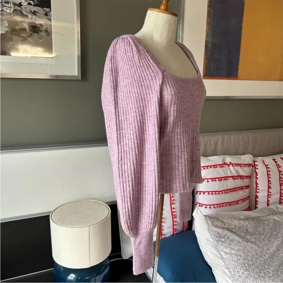 Minkpink Lilac Saeeda Square Neck Knit pink lavender puff sleeve size small - Picture 4 of 7